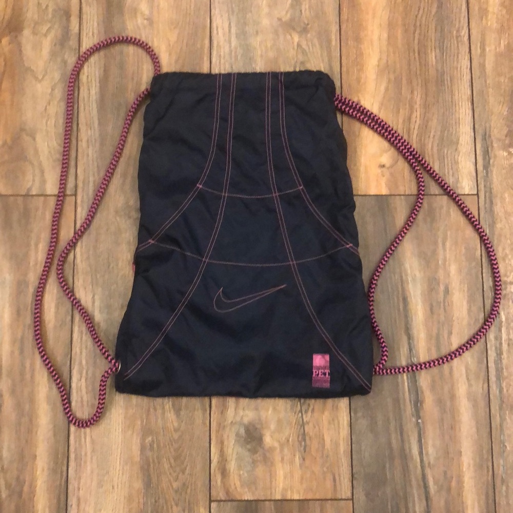 Nike drawstring bag - Picture 2 of 3
